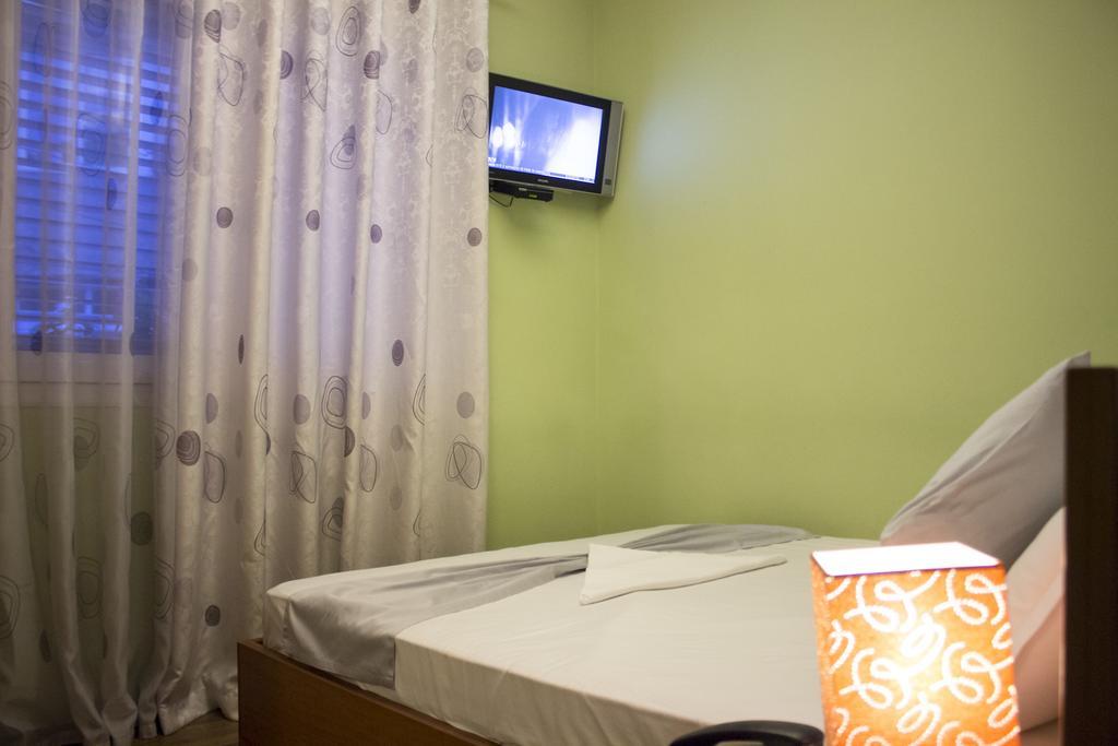 Hotel Bylis Tirana Buitenkant foto