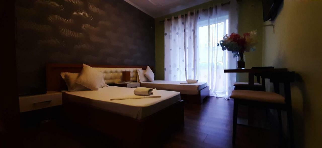 Hotel Bylis Tirana Buitenkant foto