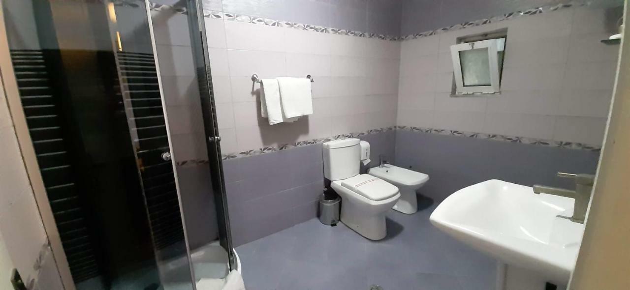Hotel Bylis Tirana Buitenkant foto